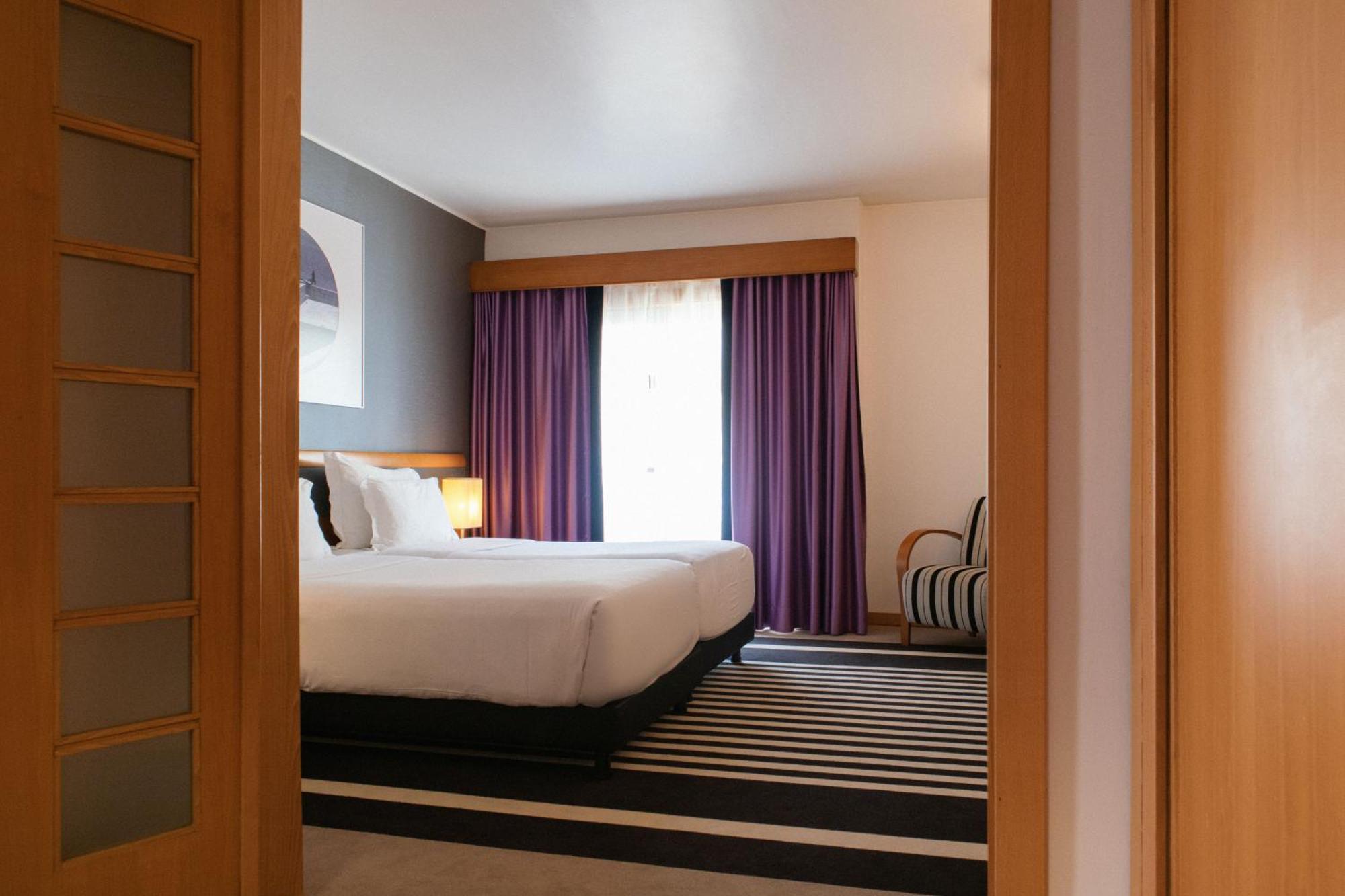Sana Sesimbra Hotel Oda fotoğraf
